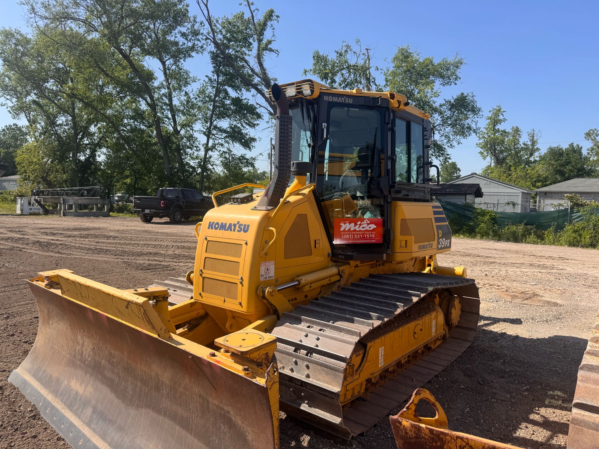 2013 KOMATSU D39PX-23 Crawler Dozer for Sale in Houston Texas